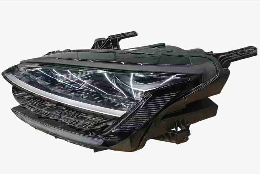 Car headlights for BYD Song Plus DM-i